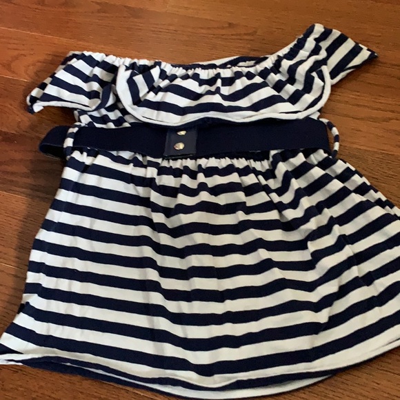 Strapless top. - Picture 2 of 4